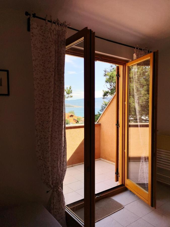 Apartments Lili Baška Eksteriør billede