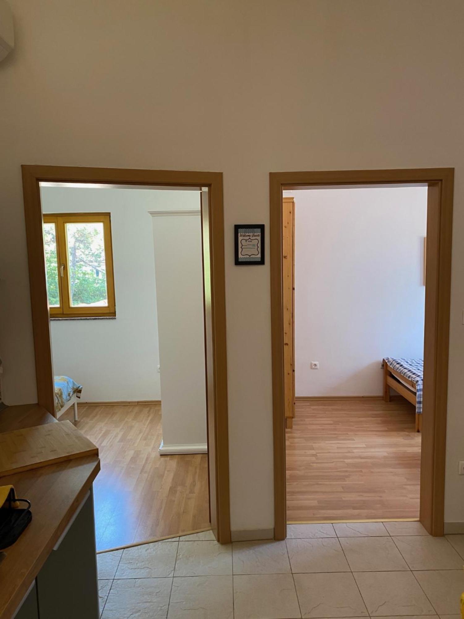 Apartments Lili Baška Eksteriør billede